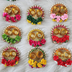 Floral Tilak Plate With Stick Mix Colour With Stick