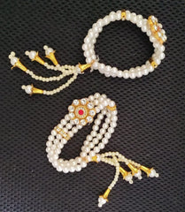 Elegant Pearl Beaded Bracelet with Gold Floral Design