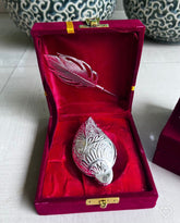 Traditional Tilak Dibbi with Decorative Box – Elegant Kumkum Holder for Pooja & Gifting