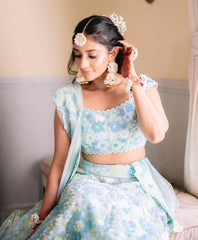 White & Yellow Floral Necklace Set 🌼✨