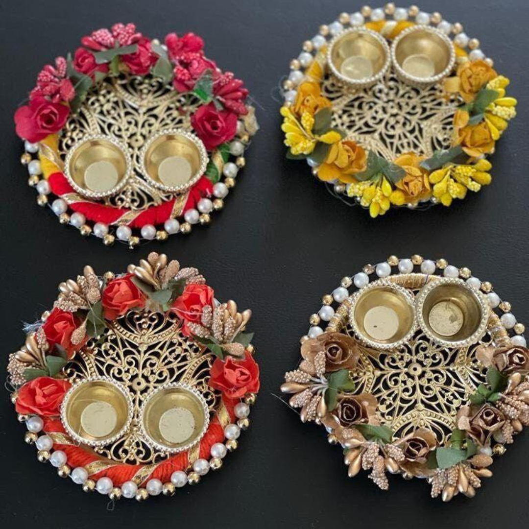 Floral Tilak Plate With Stick Mix Colour With Stick