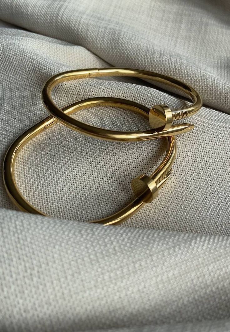 Anti Tarnish Nail Bracelets