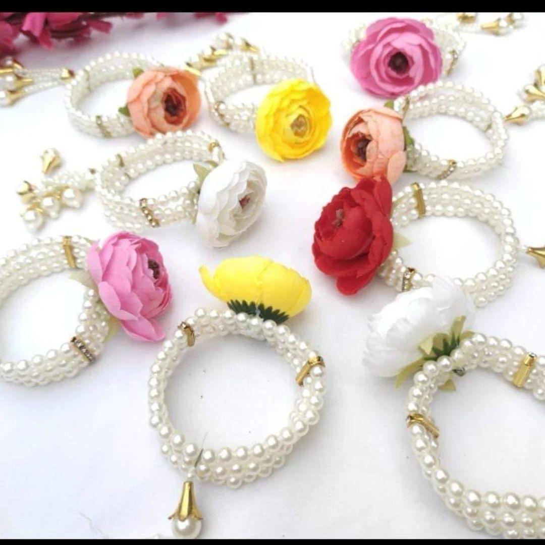 Flower Bracelet