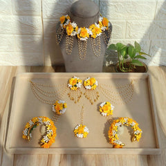 Yellow  Flower Necklace Set