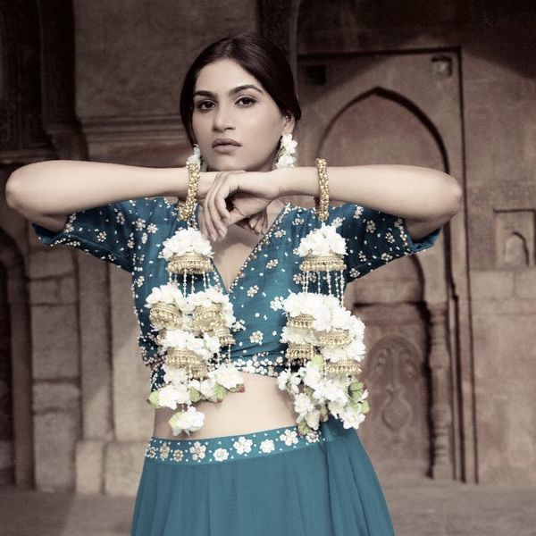 Bridal Artificial Flower Kalire – Floral Design