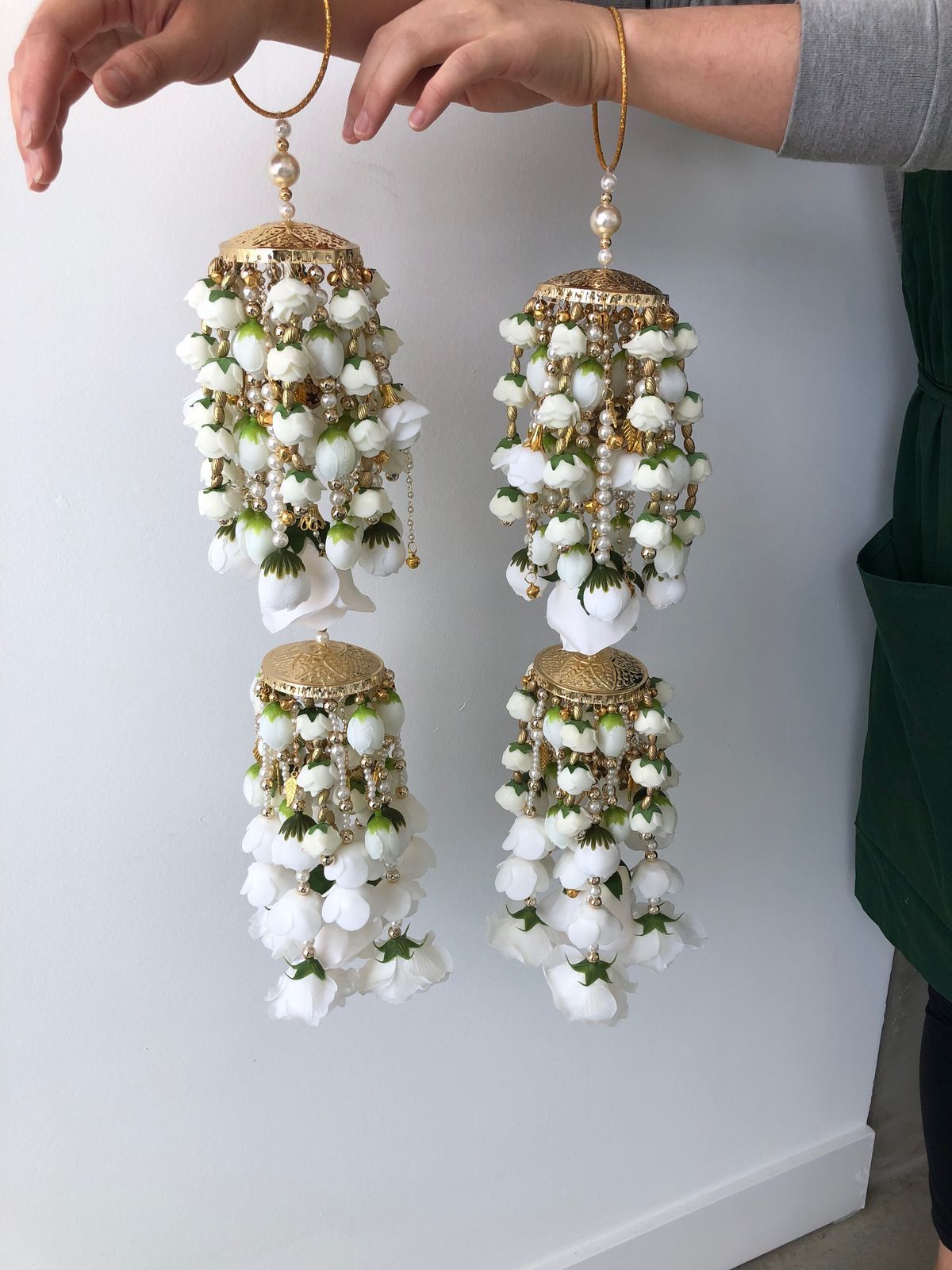 Bridal Artificial Flower Kalire – White Floral Design