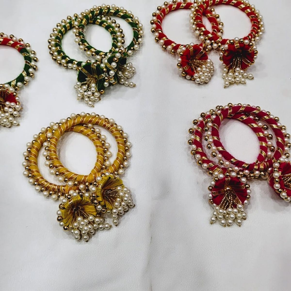 Woman's Beautiful Pearl Latkan Bangles Set